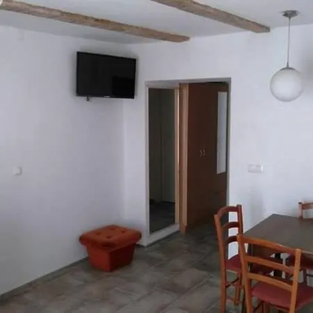 In 26759 Apartman *